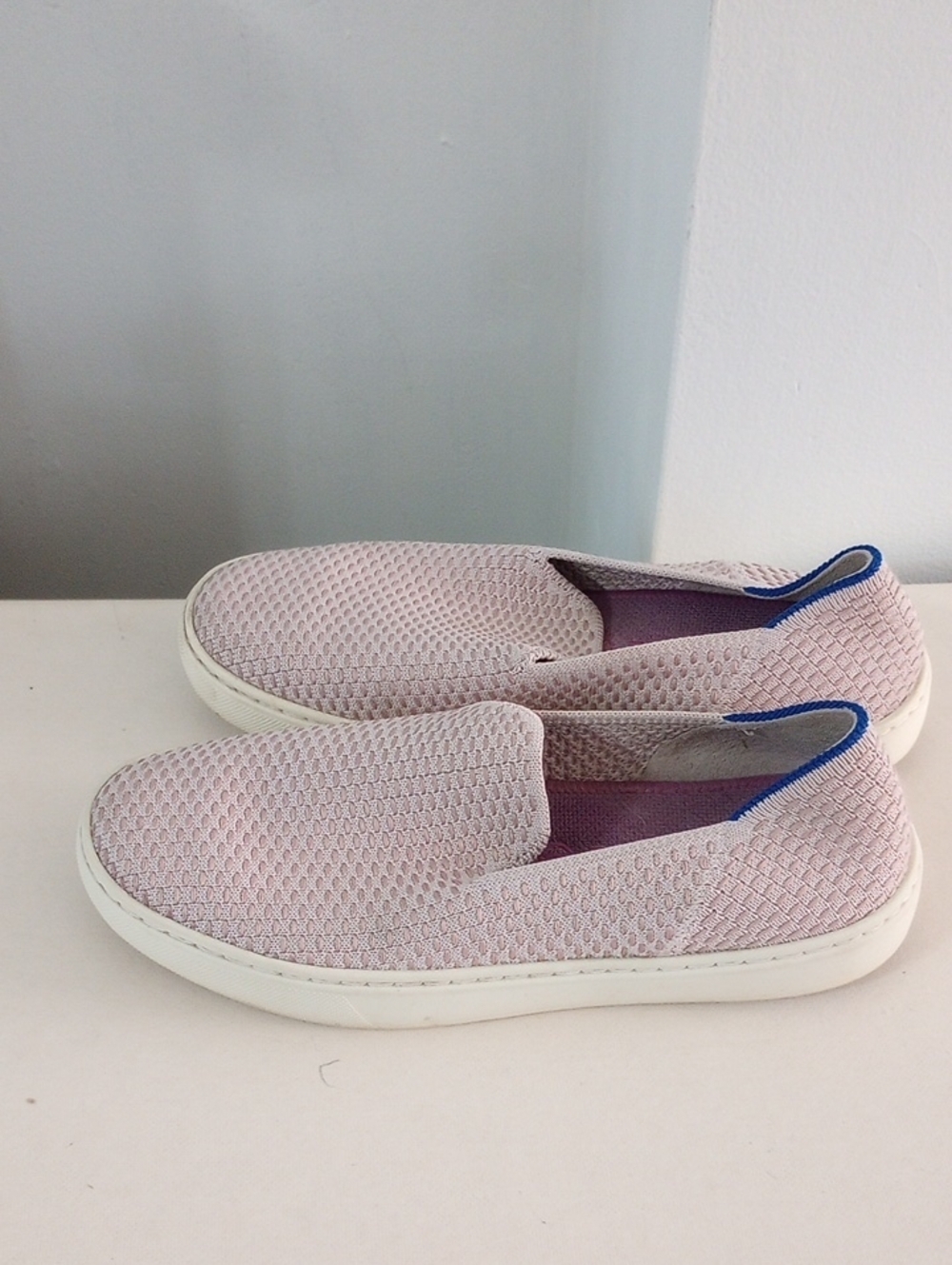 Rothy's Pastel Purple Knit Slip-On Flats with Blue Heel Trim Size 5
